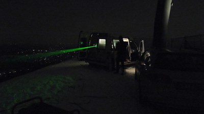 Der Laserbeam erfolgt vom Transporter aus