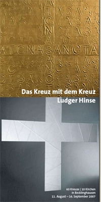 Titel des Flyers zur Ausstellung "Das Kreuz mit dem Kreuz"